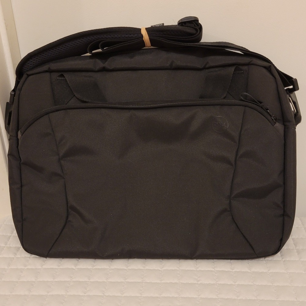 NWT Dell CC5624S EcoLoop Pro Slim Briefcase 15 Black Laptop Messenger Bag Basics